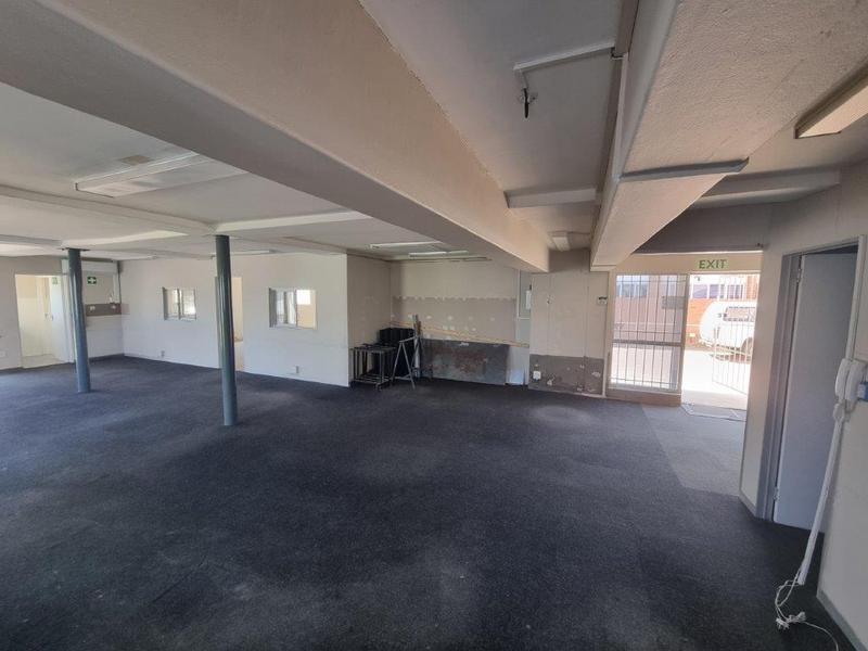 To Let commercial Property for Rent in Newton Park Eastern Cape